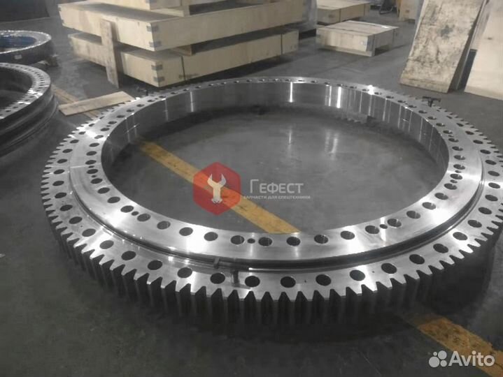 Опорно-поворотный круг PC350-8 207-25-61100