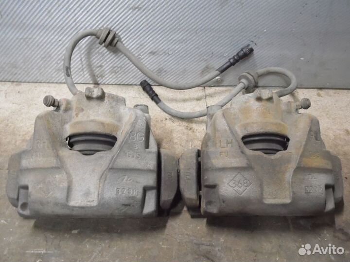 Суппорт передний тормозной Рено Флюенс