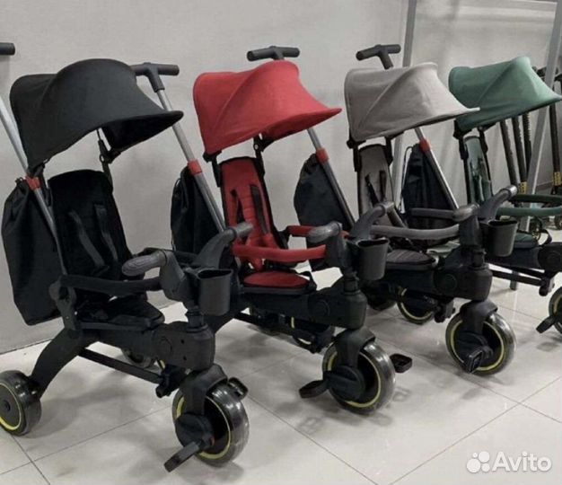 Детский трехколесный велосипед - коляска