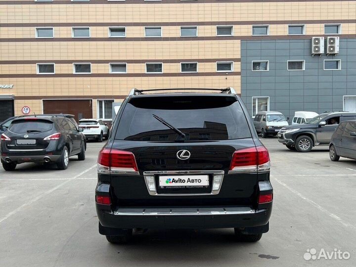 Lexus LX 5.7 AT, 2012, 243 118 км