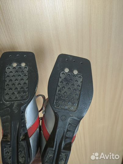 Лыжные ботинки 32 размер