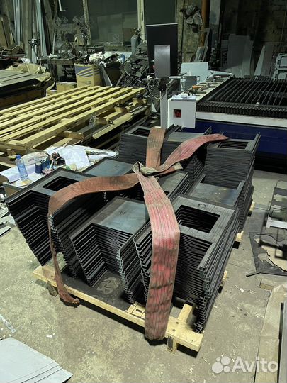 Лазерная резка и гибка листового металла