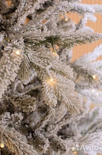 Елка искусственная