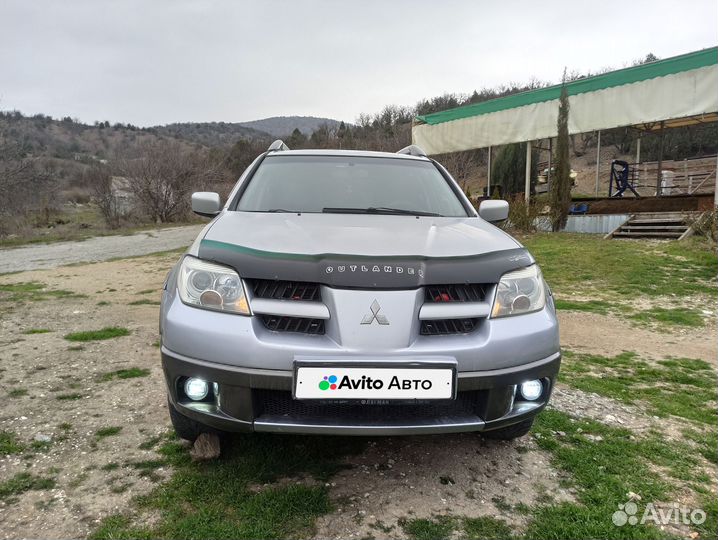 Mitsubishi Outlander 2.0 МТ, 2006, 270 000 км