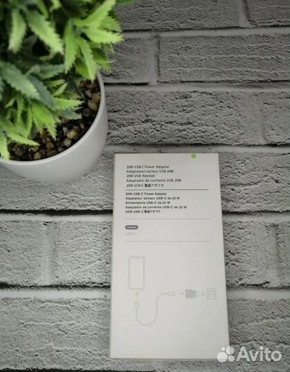 Быстрая зарядка блок+кабель на iPhone 20w