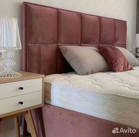 Кровать с изголовьем