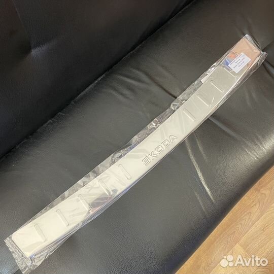 Накладка на задний бампер Skoda Octavia 2019+