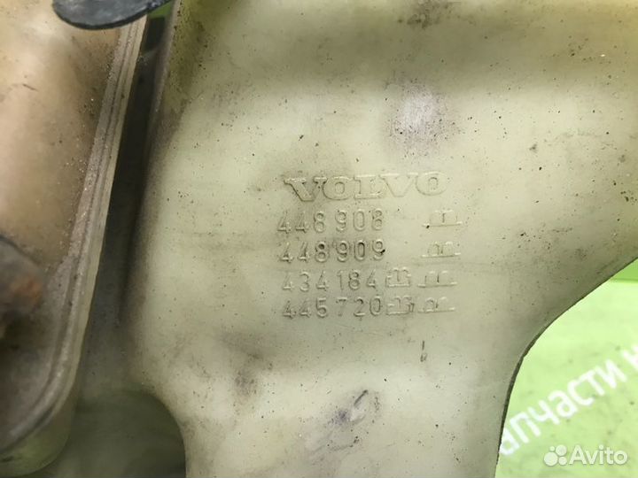 Бачок омывателя Volvo 440/460