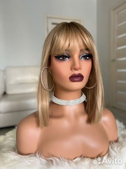 Парик пшеничный блонд каре