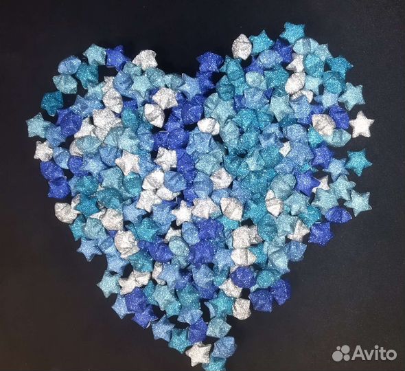 Бумажный наполнитель в коробку для подарка