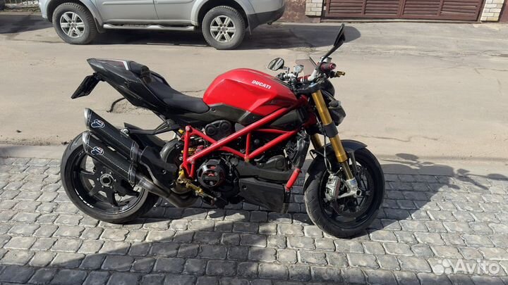 Ducati streetfighter S