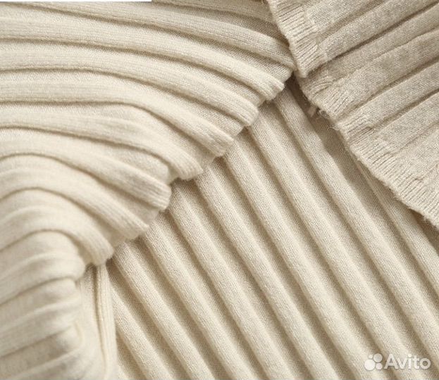 Женский базовый однотонный свитер/джемпер