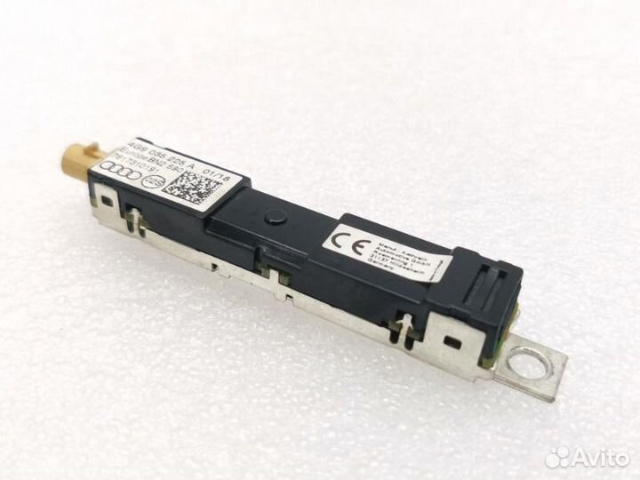 Антенна Audi A6 C7 2.0 TDI 2018