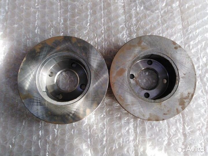 Диск тормозной передний Audi 80 1991 - 1995