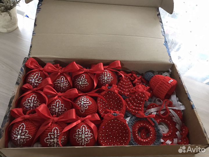 Новогодние игрушки