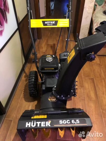 Продам снегоуборщик