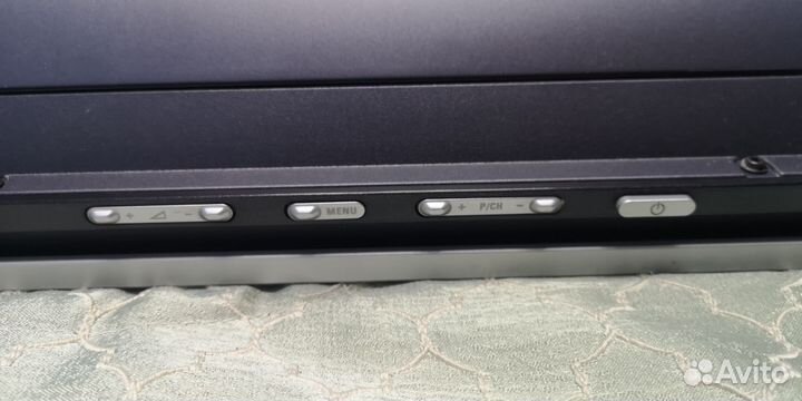 Philips 32 дюйма 32PF9976