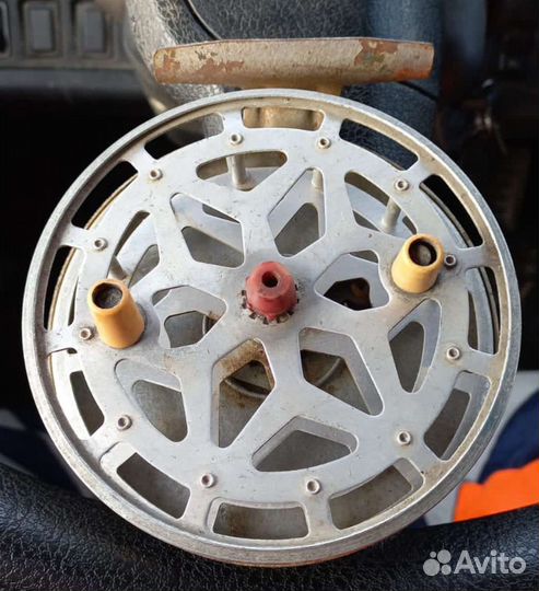 Катушка для спиннинга СССР