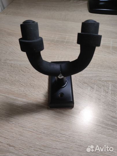 Настенный держатель для гитары fender Wall Hanger