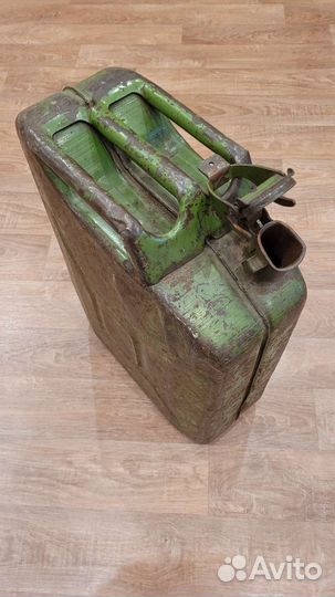 Канистра металлическая 20 л