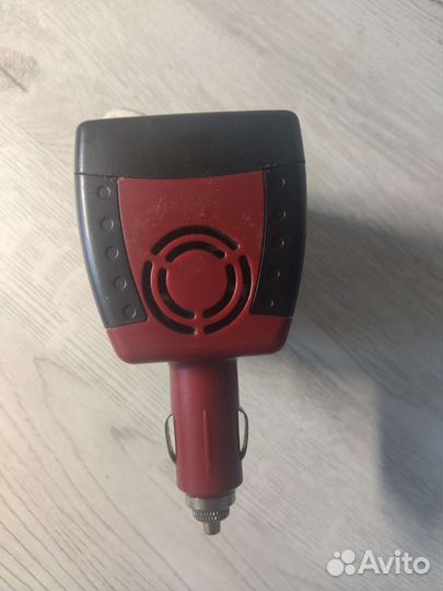 Преобразователь напряжения 12В 220В