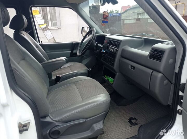 Volkswagen Transporter 2.4 МТ, 1995, 100 000 км