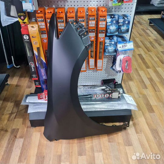 Крыло тойота камри v50