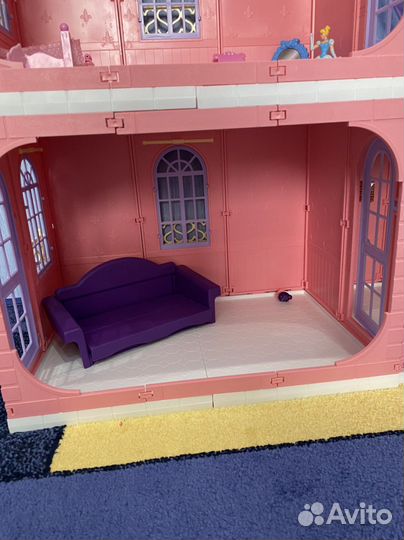 Домик кукольный