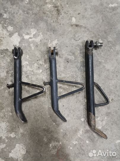 Подножка боковая для скутера