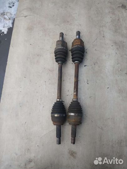 Привод левый/граната Kia Rio 3/Hyundai Solaris