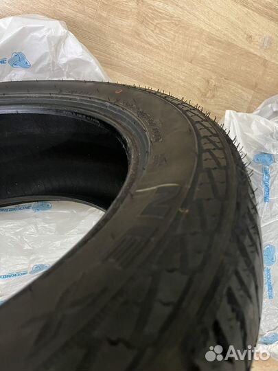 Nexen Roadian AT 4x4 265/50 R20