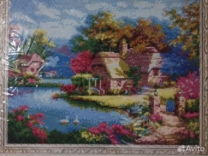 Картина стразами. готовая