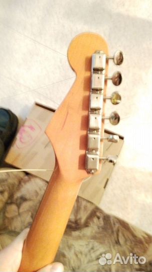 Электро акустическая гитара fender Stratacoustic