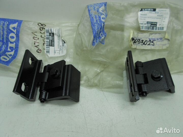 Volvo S60 Новые Петли Задних Дверей