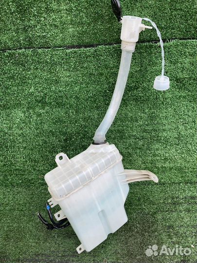 Бачок стеклоомывателя Toyota Alphard ANH15 0608511