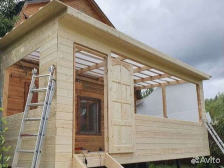 Бригада строителей