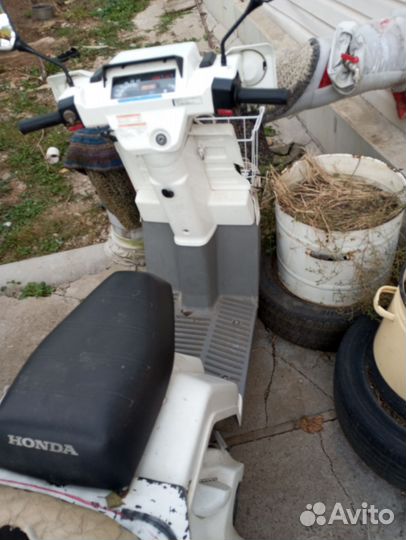 Скутер Honda
