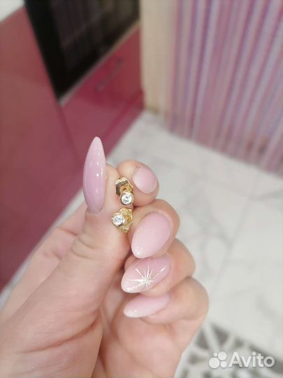 Серьги гвоздики