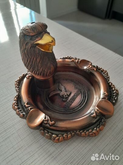 Пепельница с зажигалкой, металлическая