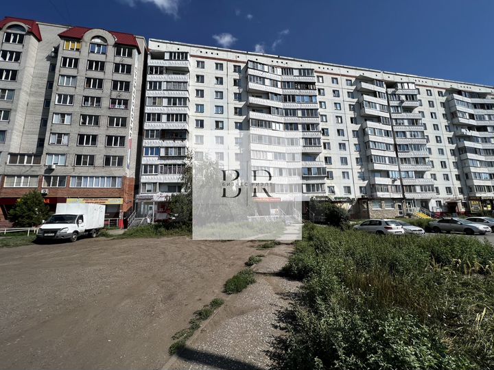 Торговая площадь 1 Линия Отд вход Амур, 54 м²