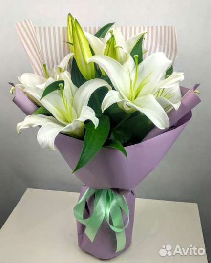 Букет из 3х лилий