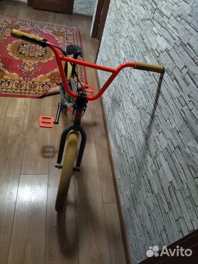 Трюковой велосипед бмх