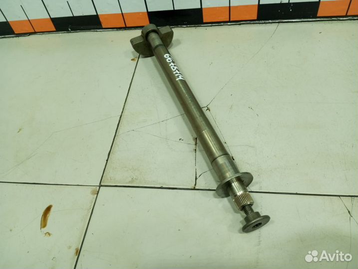 Вал балансирный Audi Q8