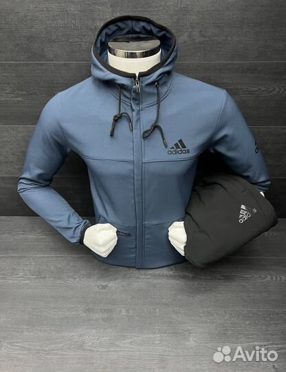 Спортивный костюм adidas