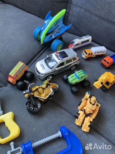 Машинки и инструменты