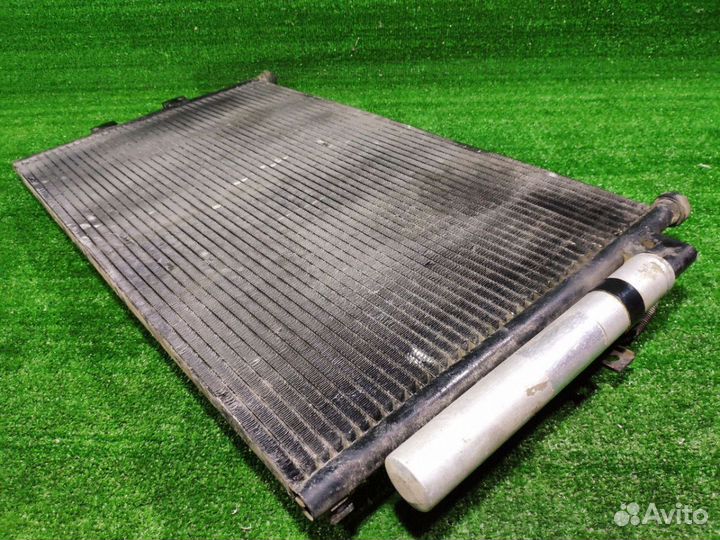 Радиатора кондиционера Honda Civic 8 4D