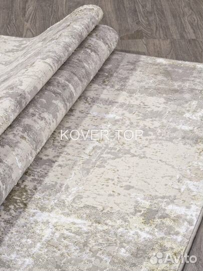 Ковер новый (в профиле большой выбор)