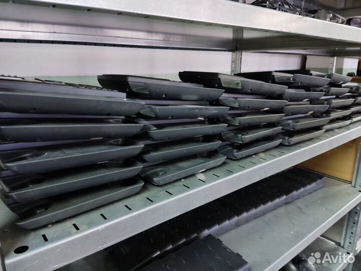 IP телефон Cisco SPA303