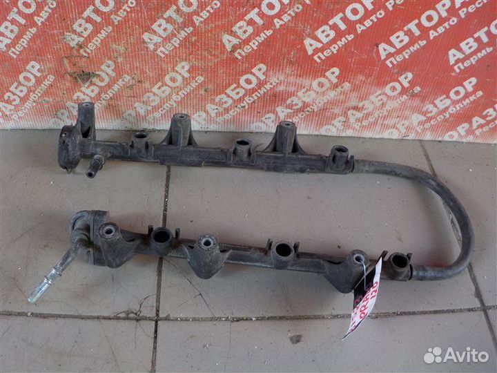 Топливная рампа Toyota Land Cruiser 120 2002-2009