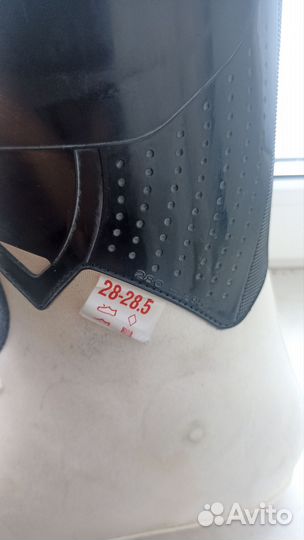 Горнолыжные ботинки Lange 28-28,5 (43-44)